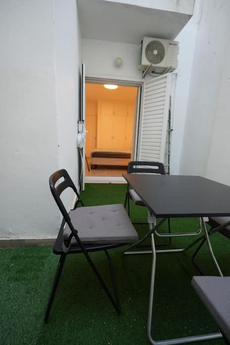 Appartamento Comfortable Hideaway Atene Esterno foto